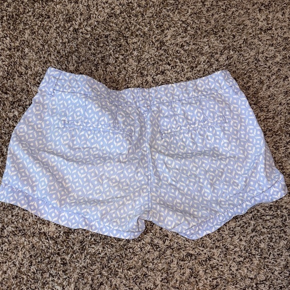 Old Navy Patterned Shorts (0) - Picture 3 of 4